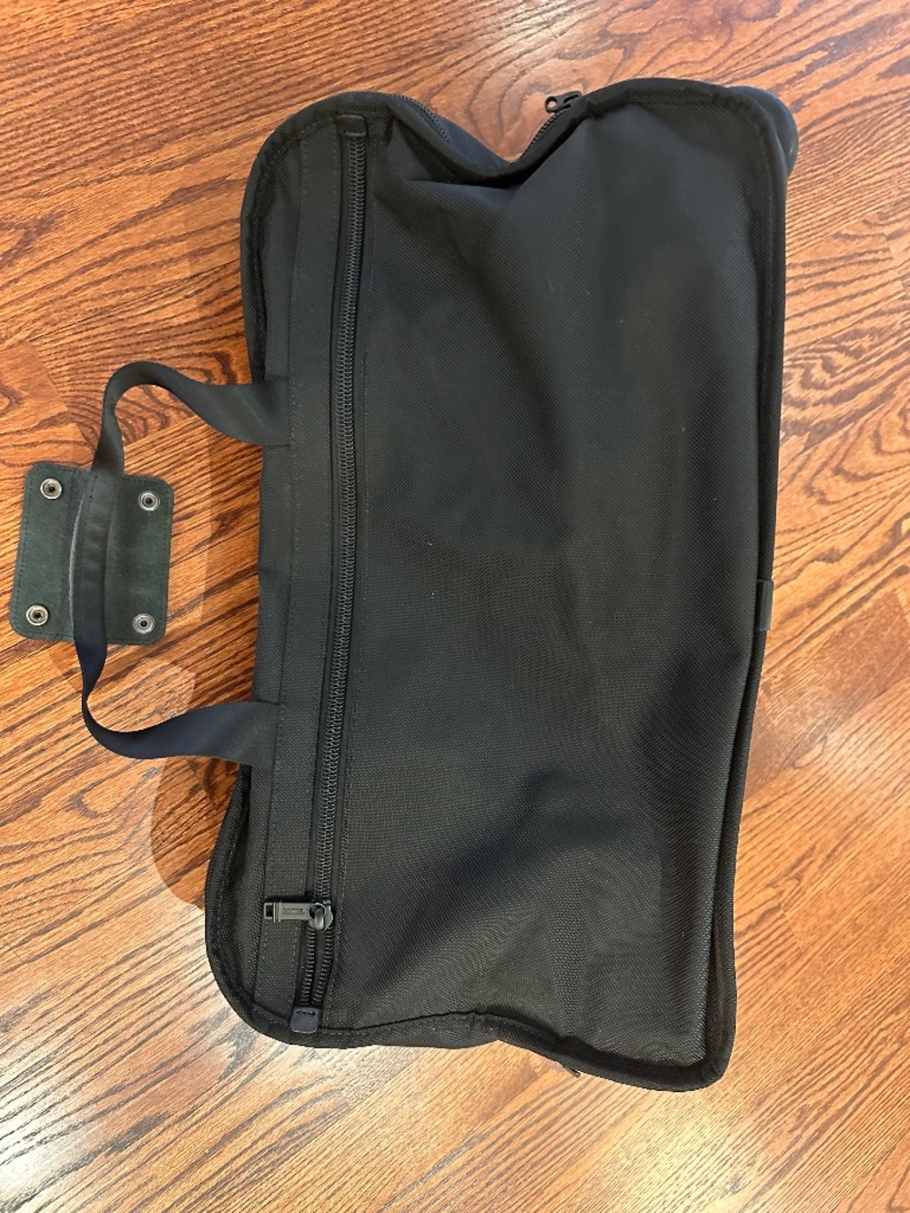 Tumi rolling carryon duffel bag - Picture 6 of 9